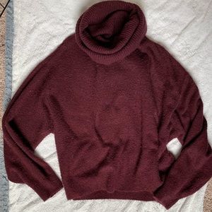 BNWOT! Cropped balloon sleeve turtleneck sweater!